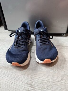 Altra Torin 6 Navy Running Shoes with Peach Accents